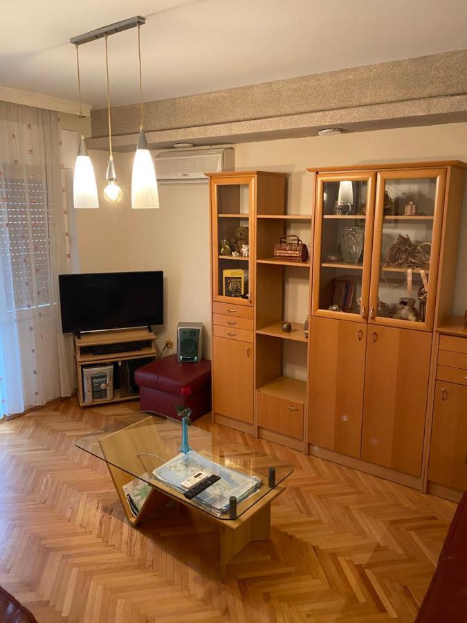Апартаменты Apartman Luka + Free Parking Задар Экстерьер фото