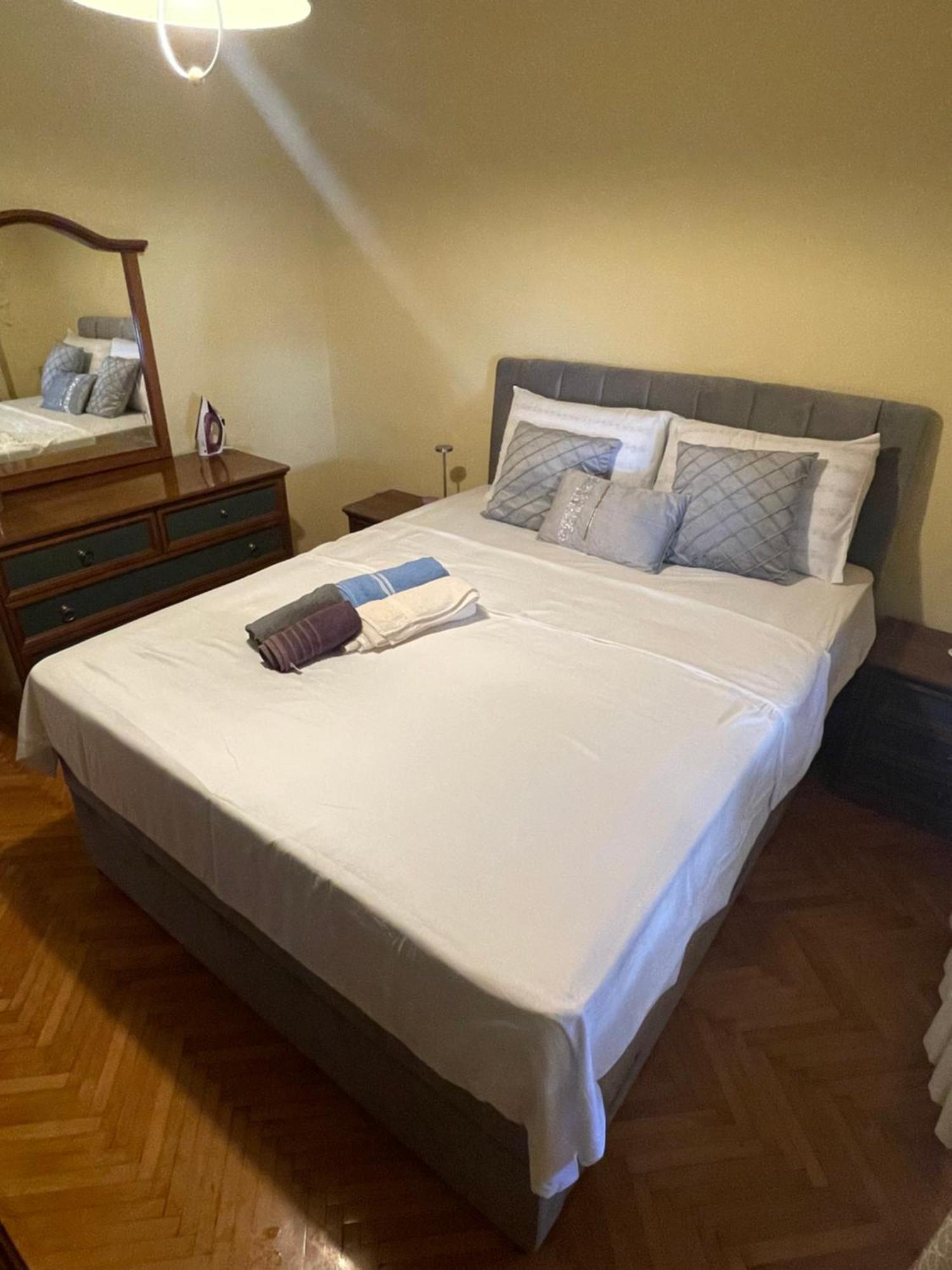 Апартаменты Apartman Luka + Free Parking Задар Экстерьер фото