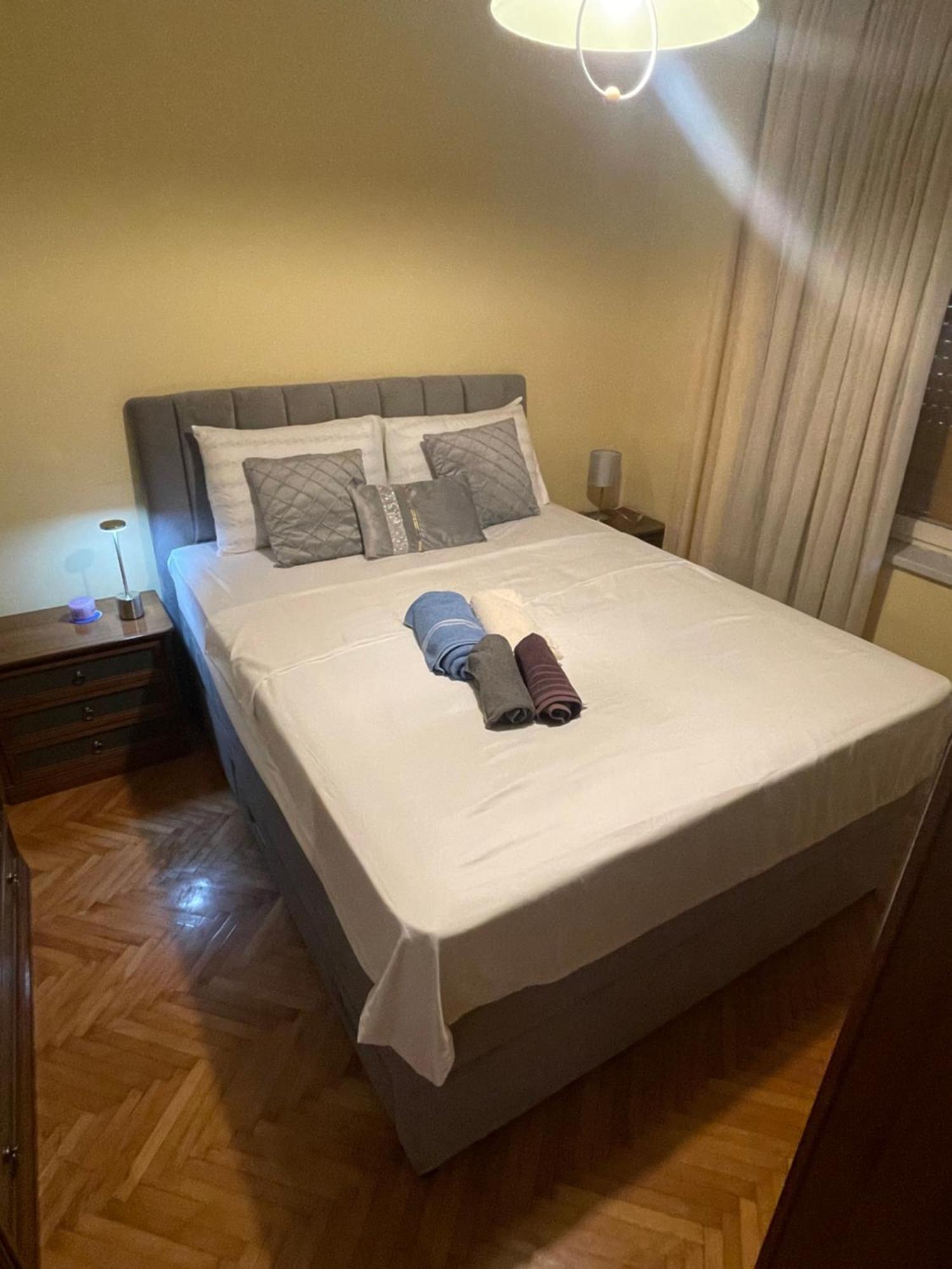 Апартаменты Apartman Luka + Free Parking Задар Экстерьер фото