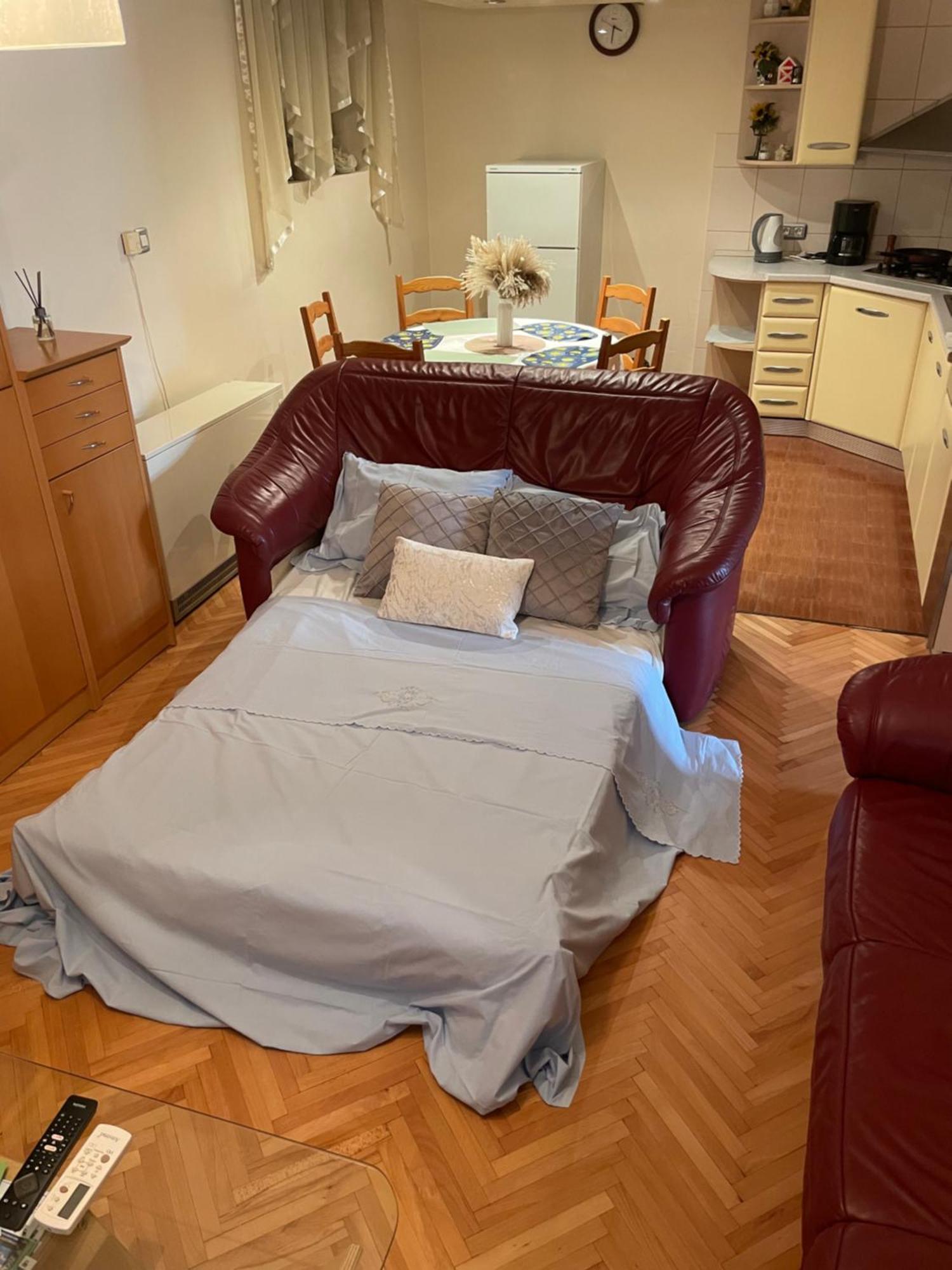 Апартаменты Apartman Luka + Free Parking Задар Экстерьер фото